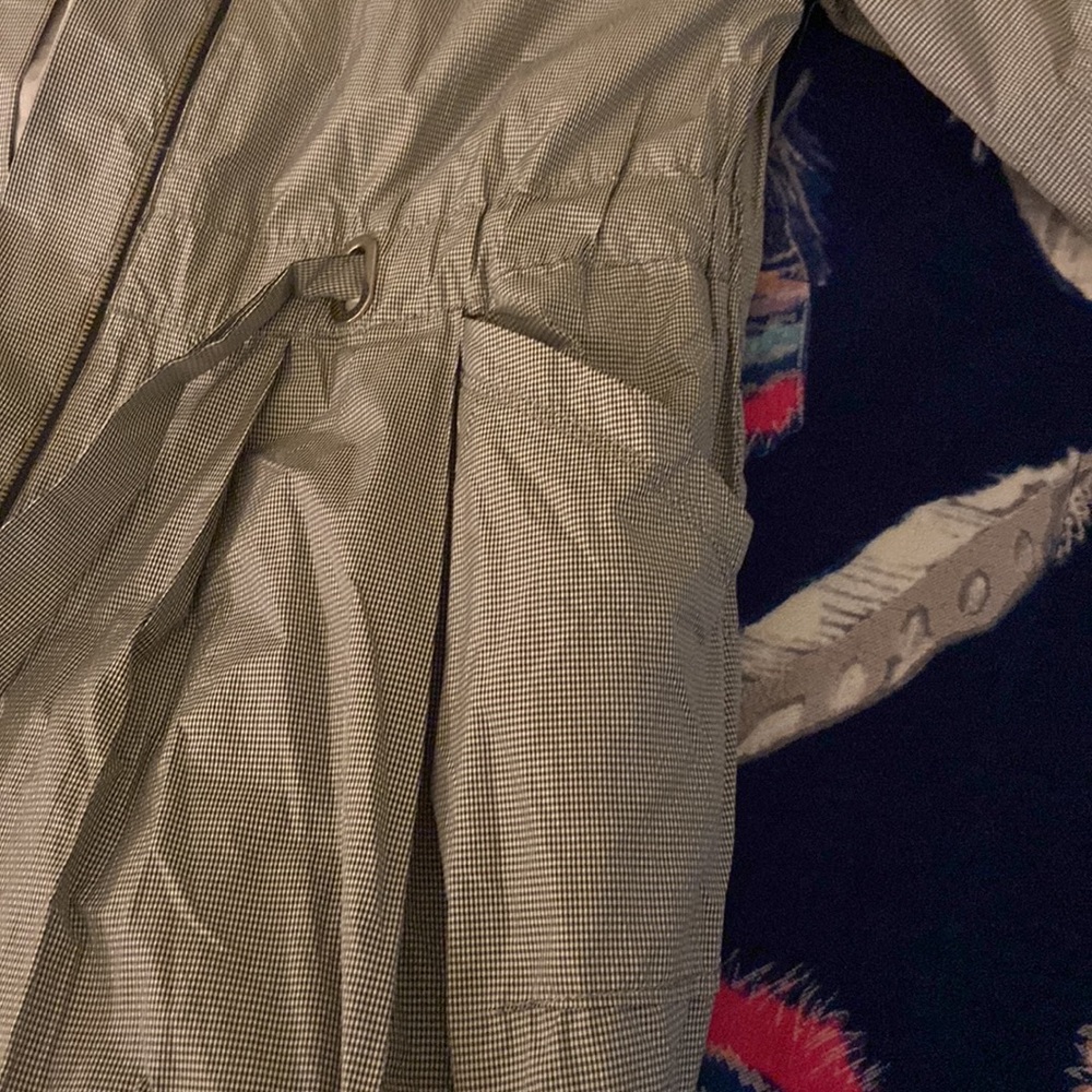 Beautiful Light Jacket - image 3